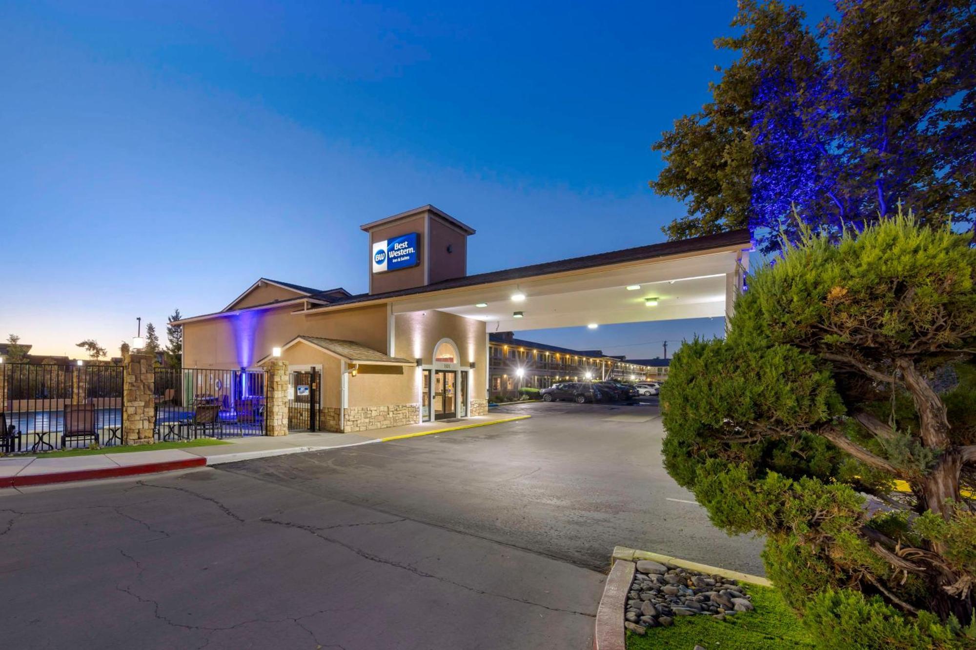Best Western Fallon Inn & Suites Exteriér fotografie